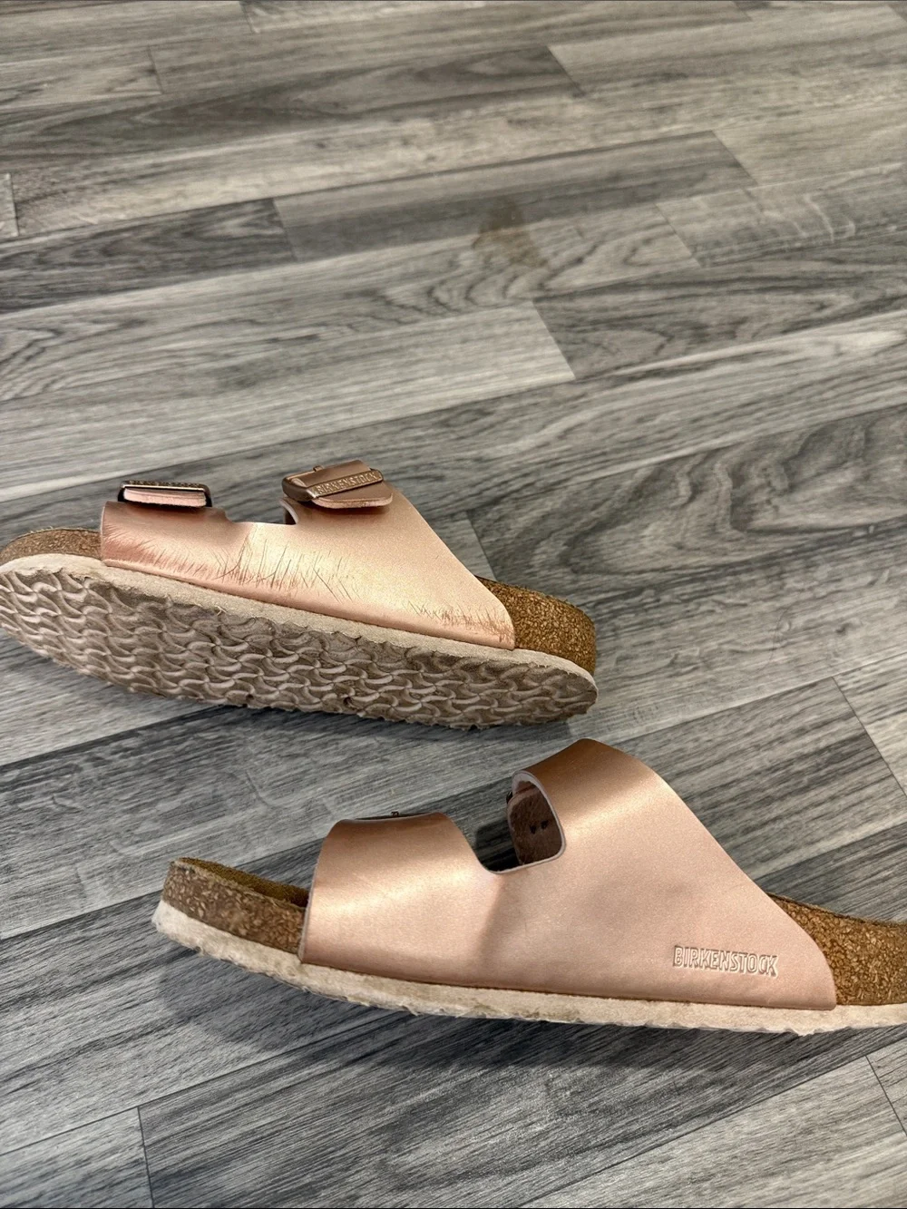 Birkenstock Arizona Girls Rose Gold Slide Sandals size 3
